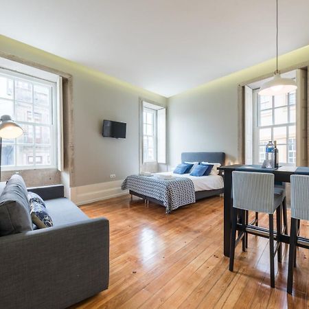 Guestready - Chic Retreat In The Heart Of Porto Apartment Exterior foto