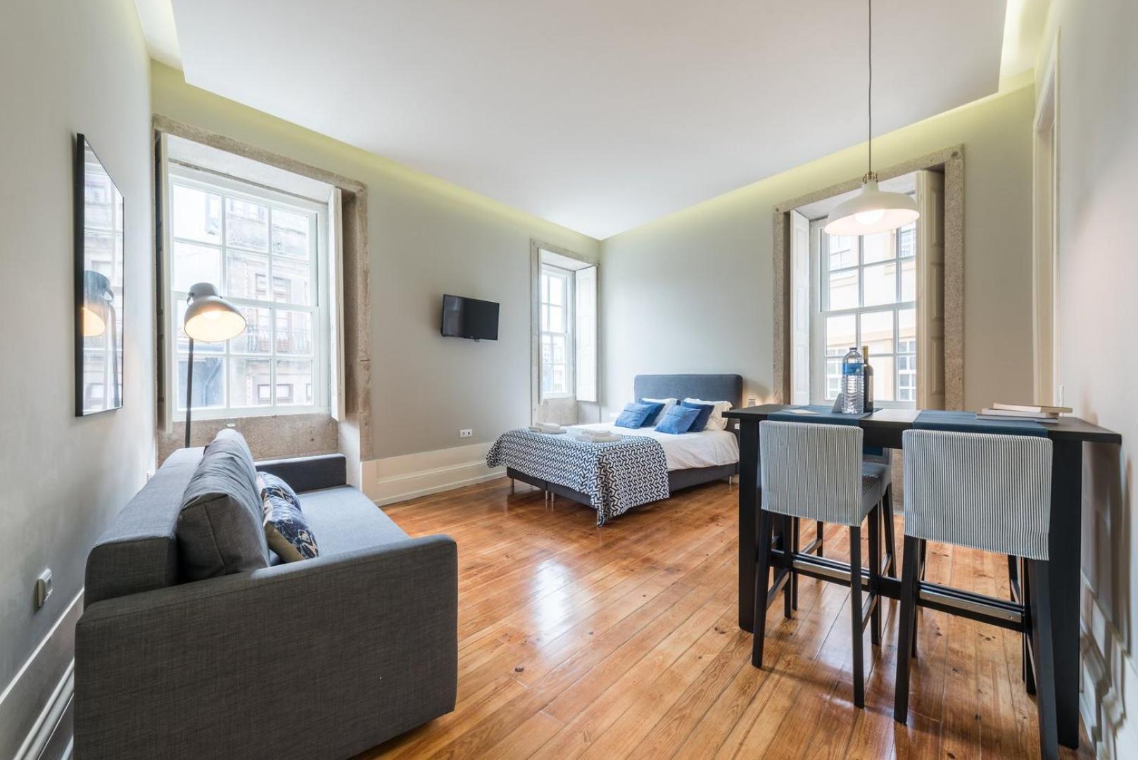 Guestready - Chic Retreat In The Heart Of Porto Apartment Exterior foto