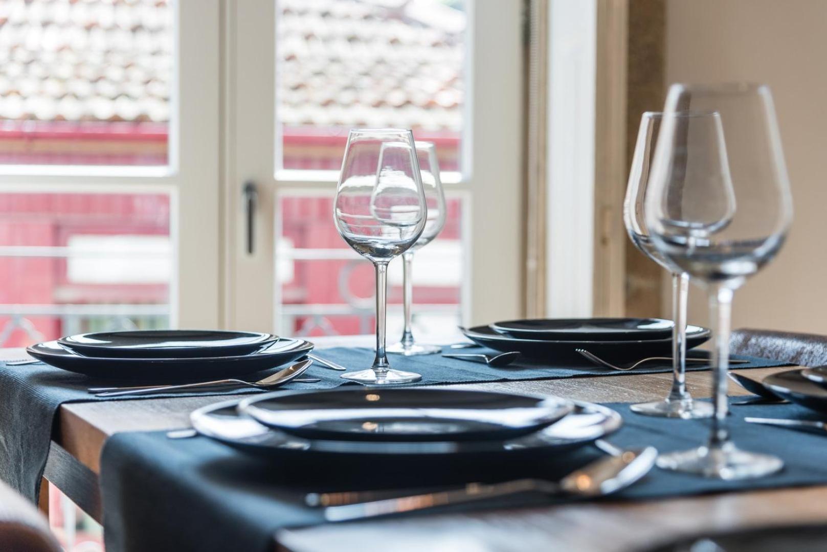 Guestready - Chic Retreat In The Heart Of Porto Apartment Exterior foto